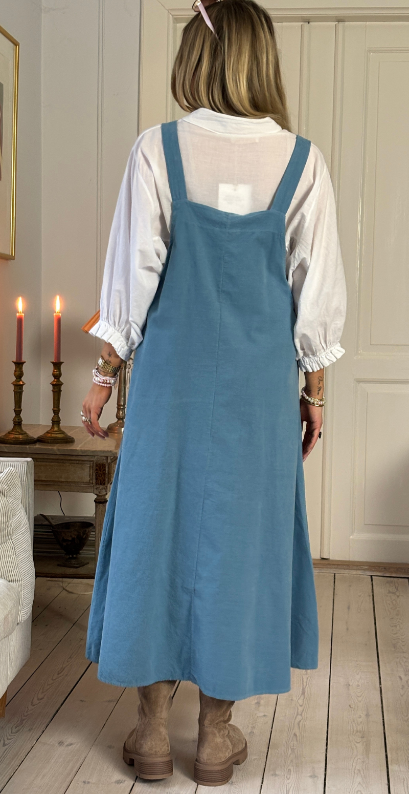 Camelia spencer i fløjl med lomme og træknapper light jeans LikeLondon