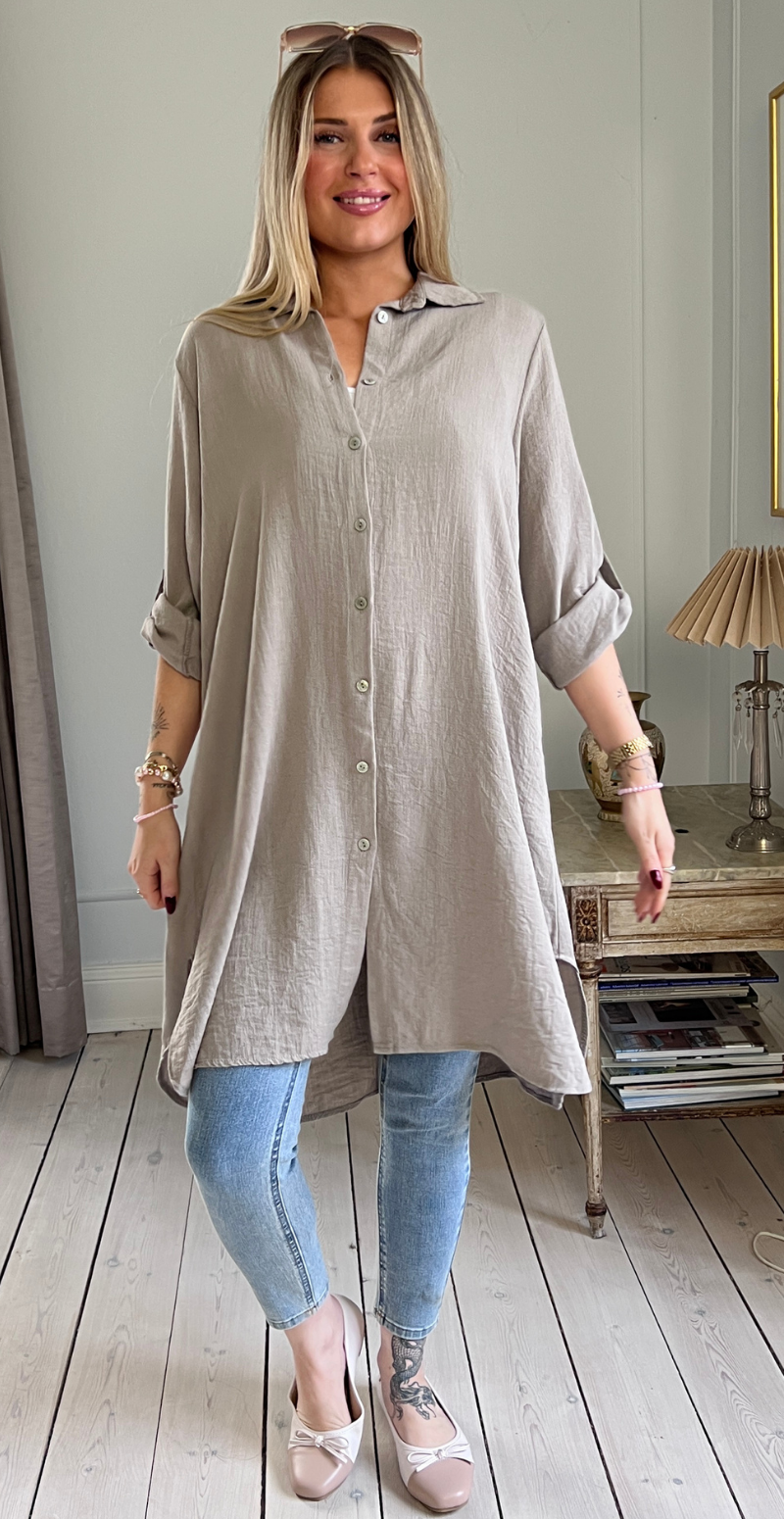 Ayla kjoletunika med perlemorsknapper og opsmøg fango LikeLondon