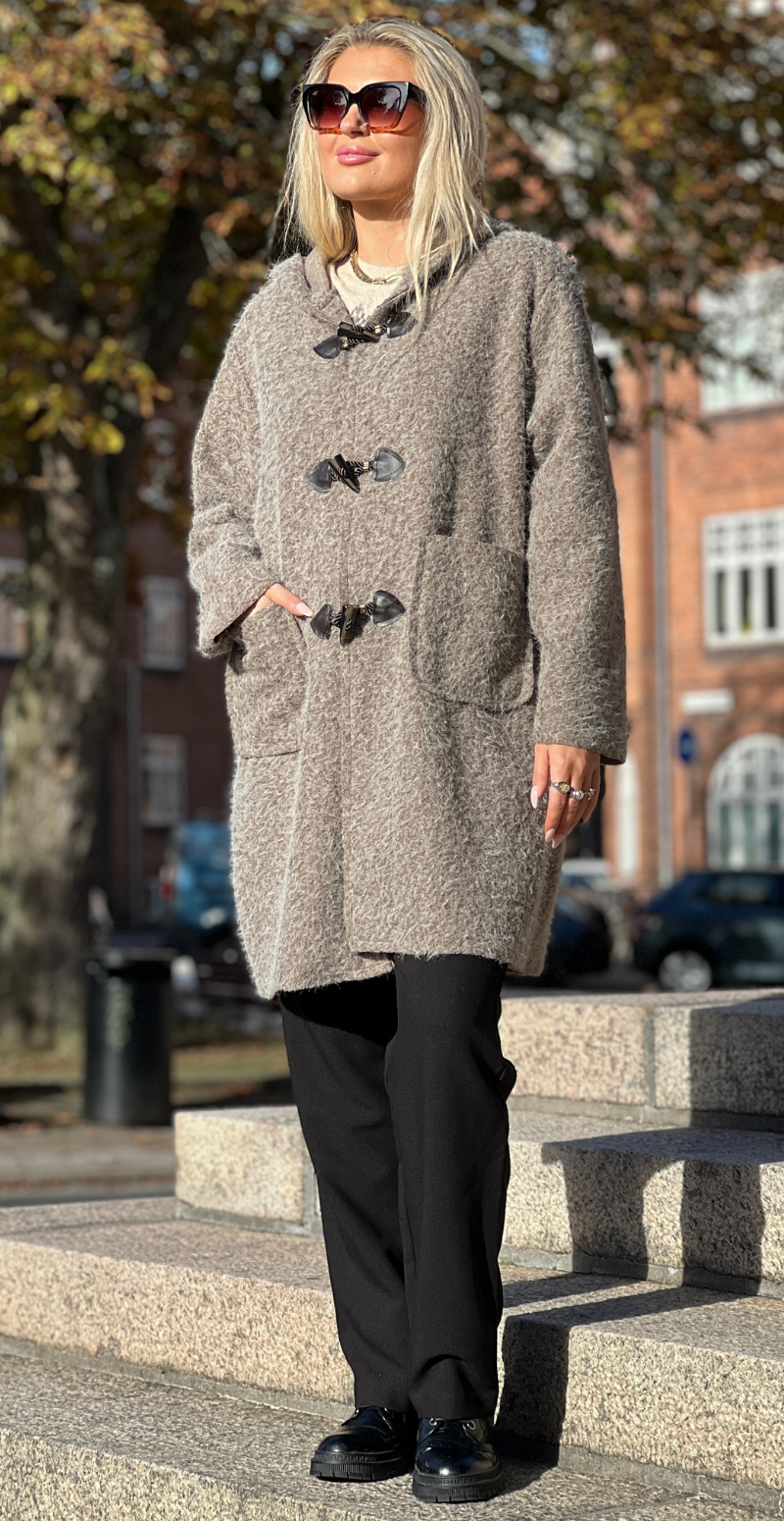 Mabel duffle coat med hætte og lommer fango LikeLondon