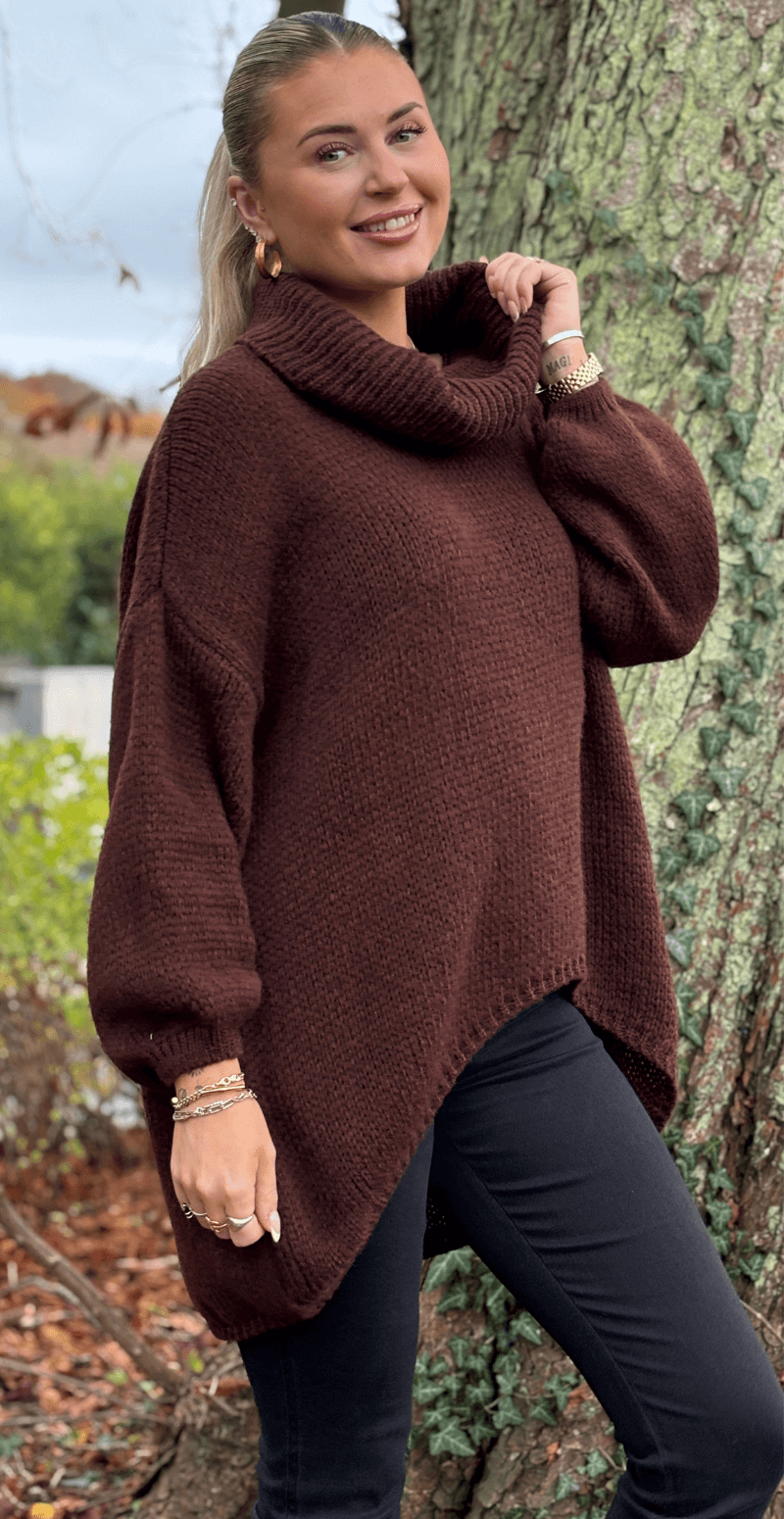 Irene uldstrik med halskrave brun LikeLondon