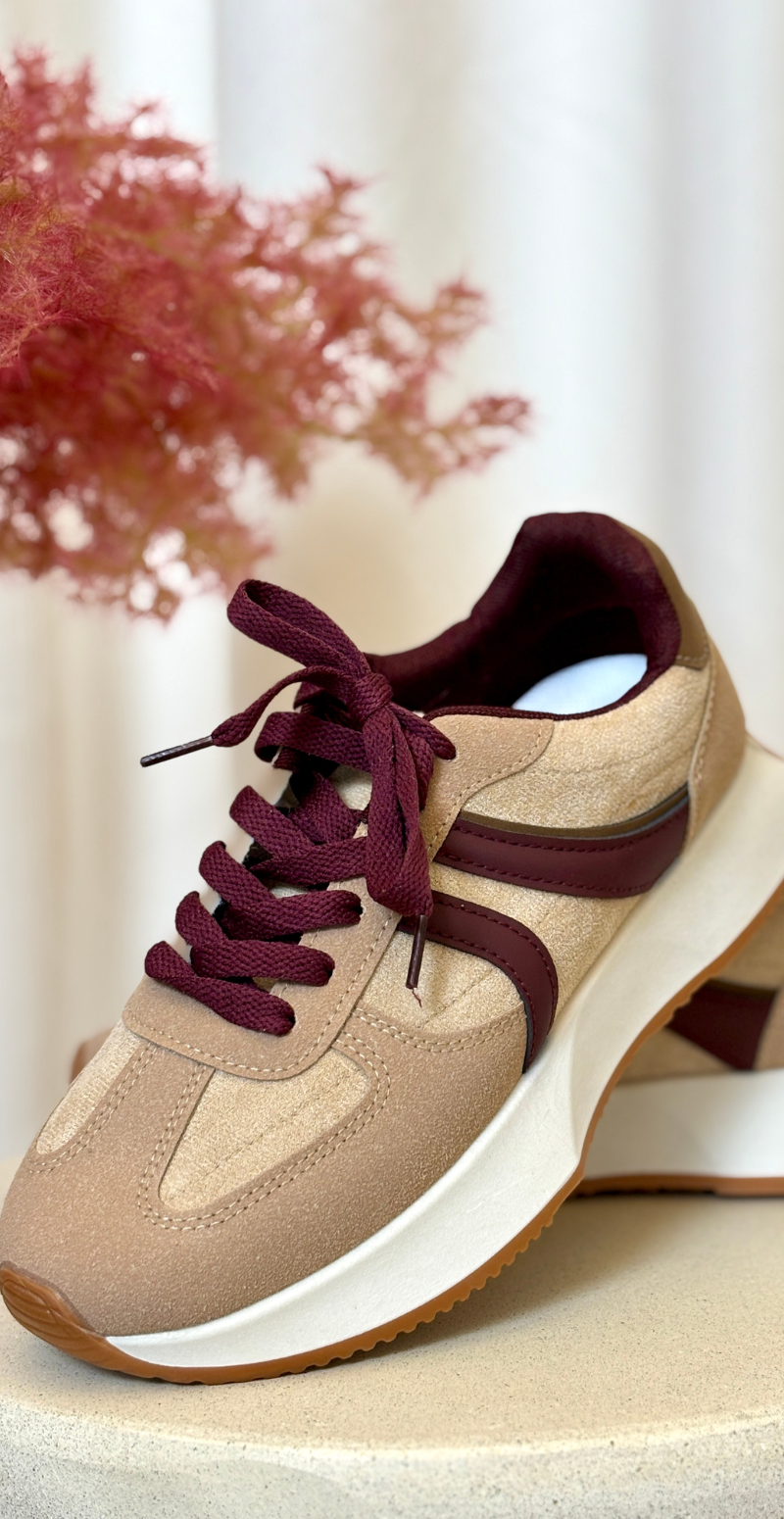 Sneakers med høj sål wine LikeLondon