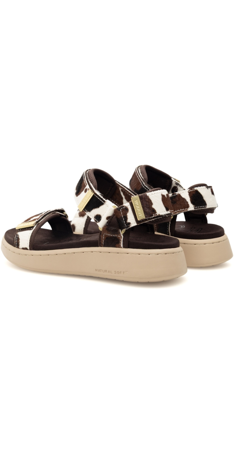 Line sandal med velcro og cow print Woden
