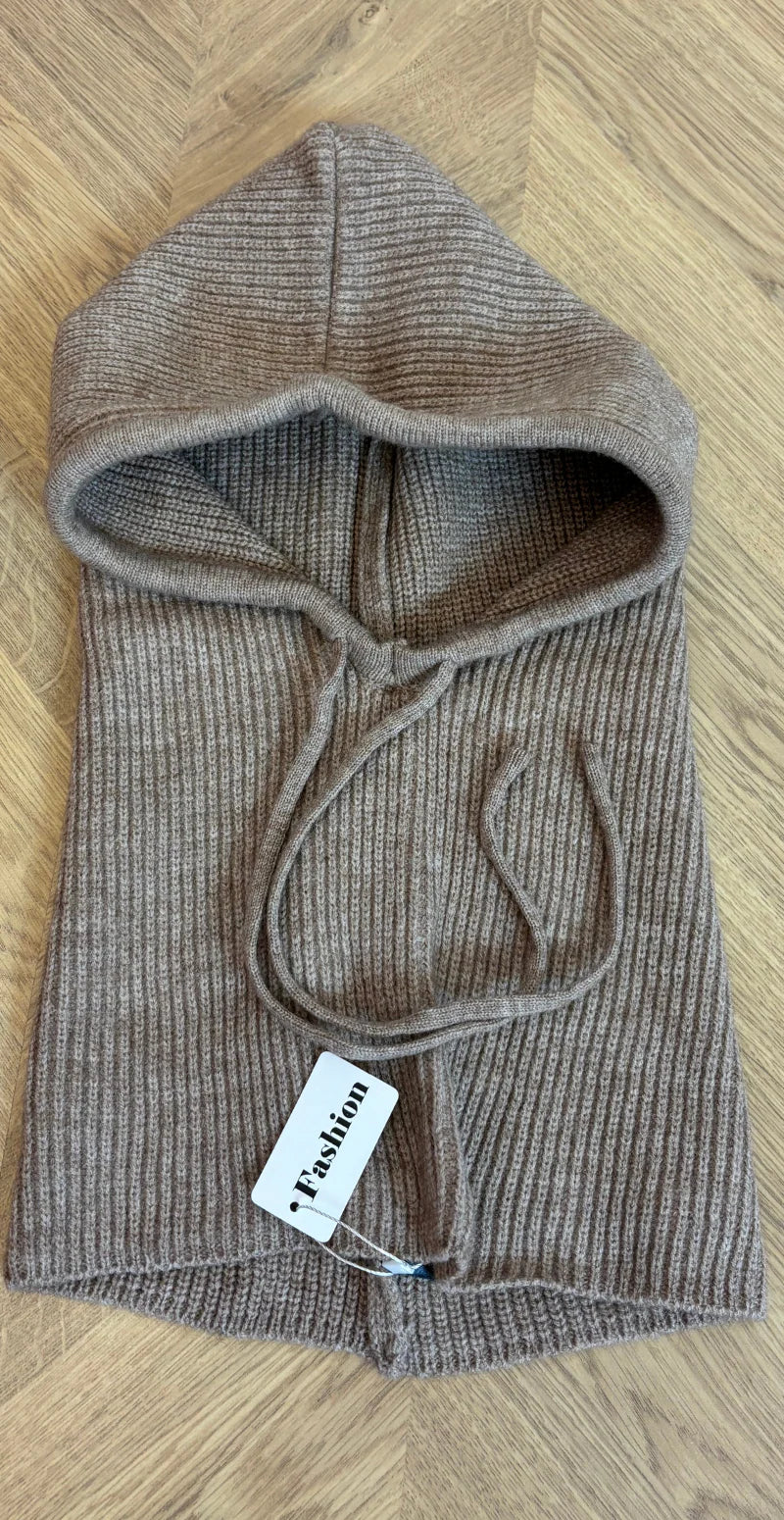 Balaclava med snøre beige LikeLondon