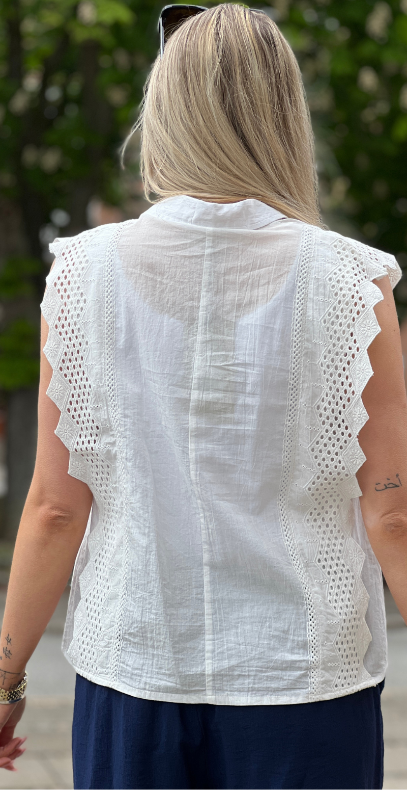 Bina bluse med broderi anglaise brilliant white Freequent