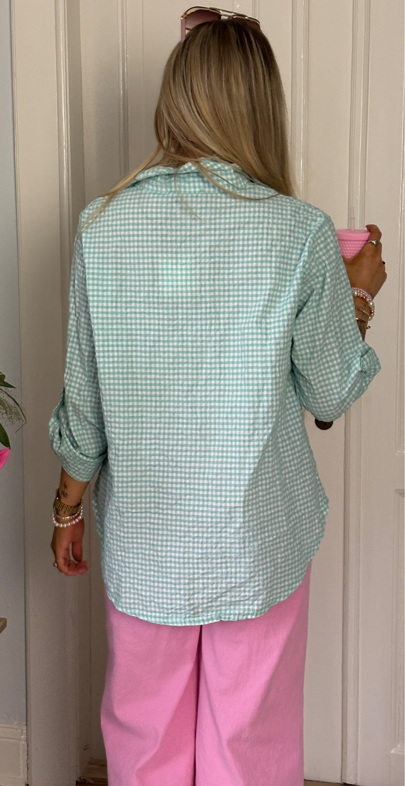 Pippa skjortebluse med krepp og tern mint LikeLondon