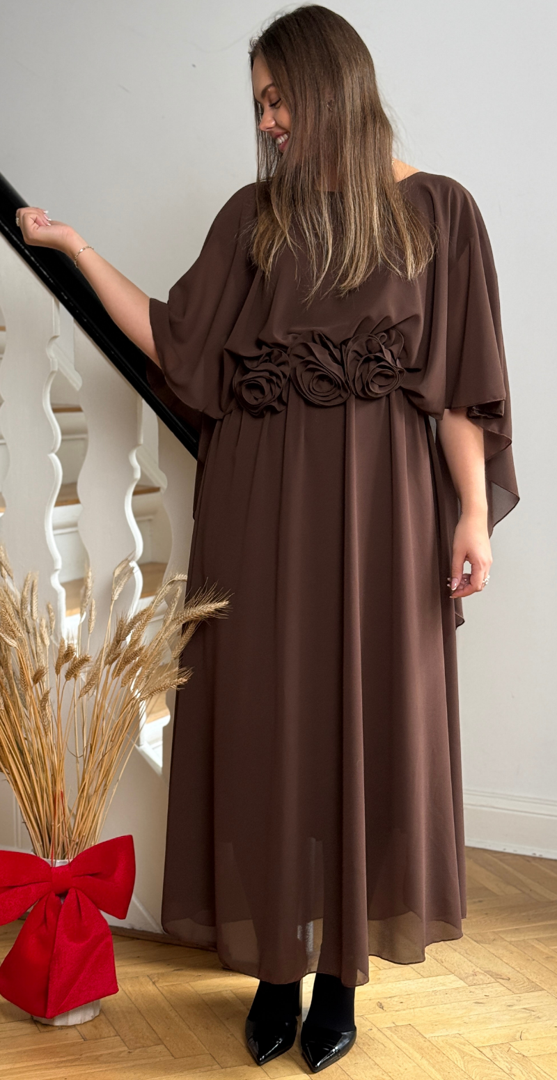 Evelyn chiffon kjole med blomster brun LikeLondon
