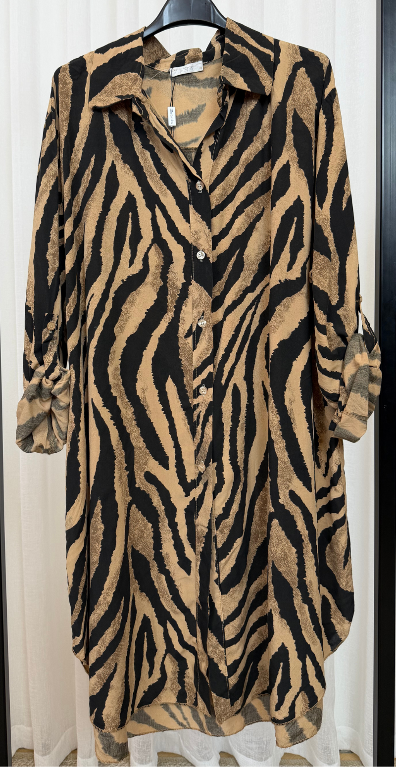 Marlowe gennemknappet tunika med zebraprint camel LikeLondon