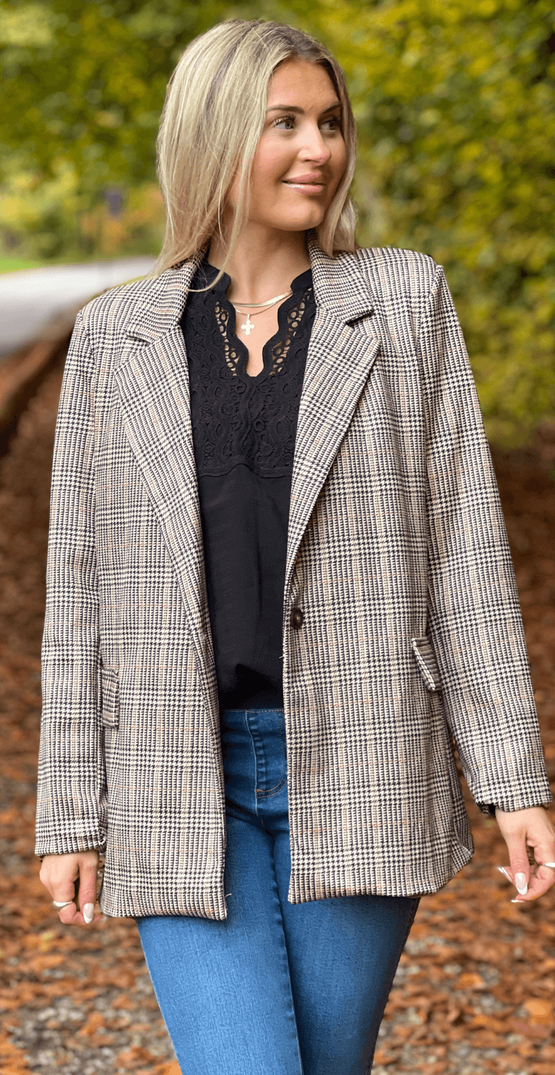 Cheryl blazer med tern beige LikeLondon