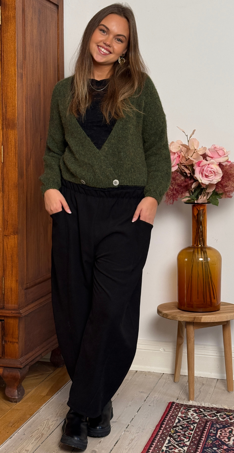 Ninette bukser i barrel-fit med store lommer sort LikeLondon