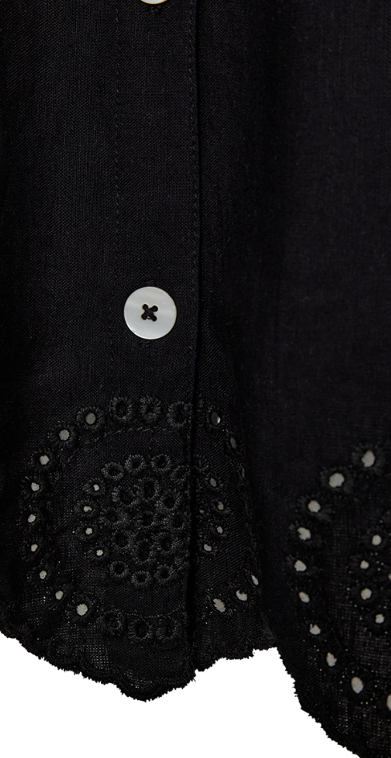 Linus hørbluse med broderi sort