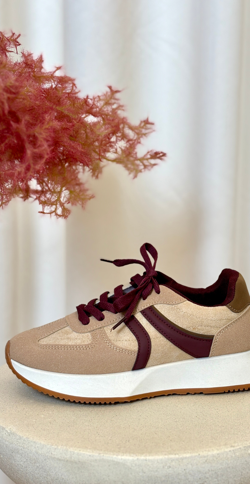 Sneakers med høj sål wine LikeLondon