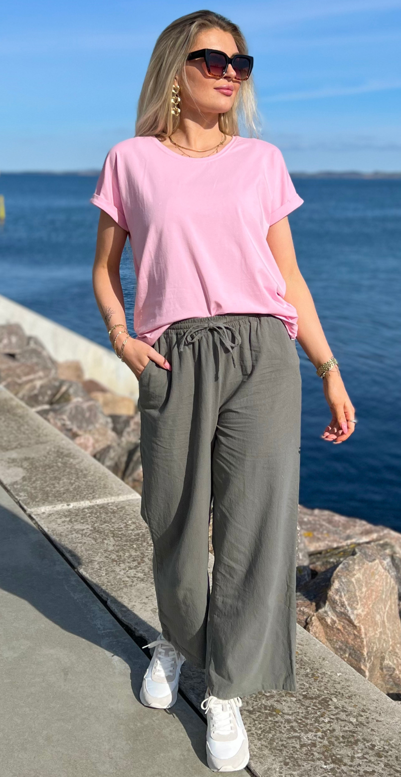 Joke bluse med opsmøg lilac sachet