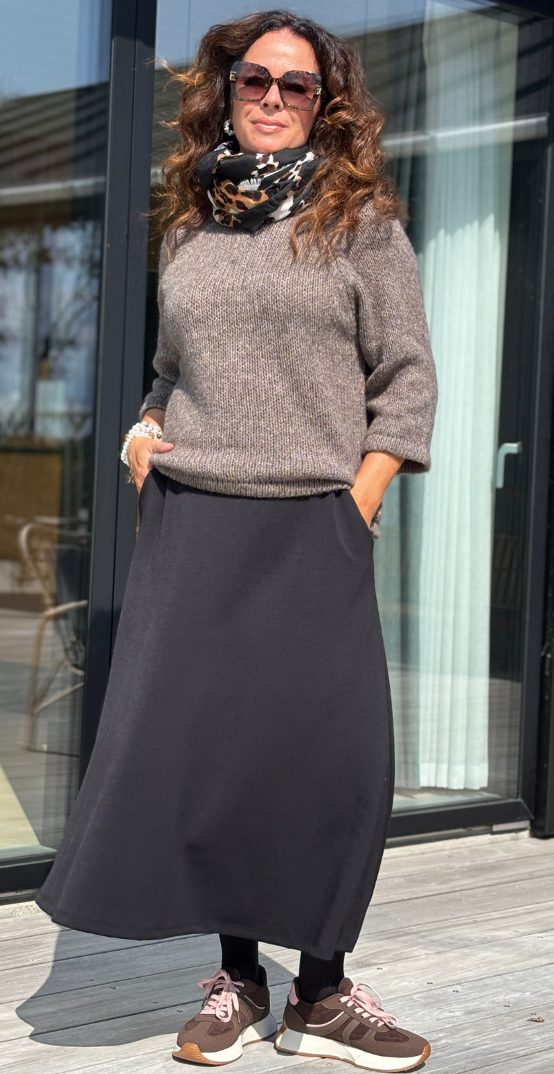 Julia nederdel med lommer sort