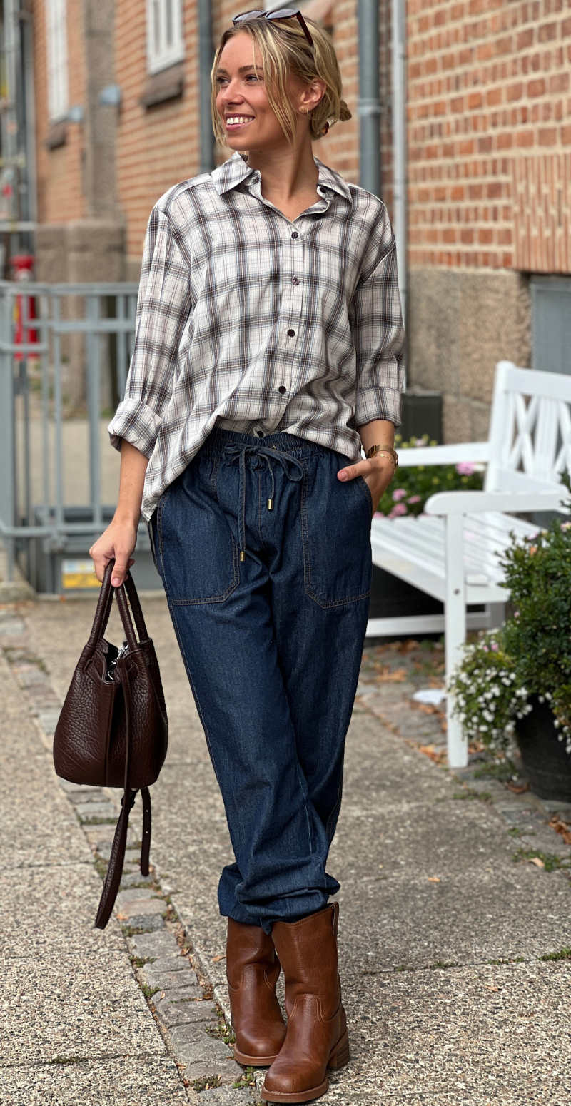 Nerissa skjorte med tern og lange ærmer moonbeam w. chambray blue Freequent