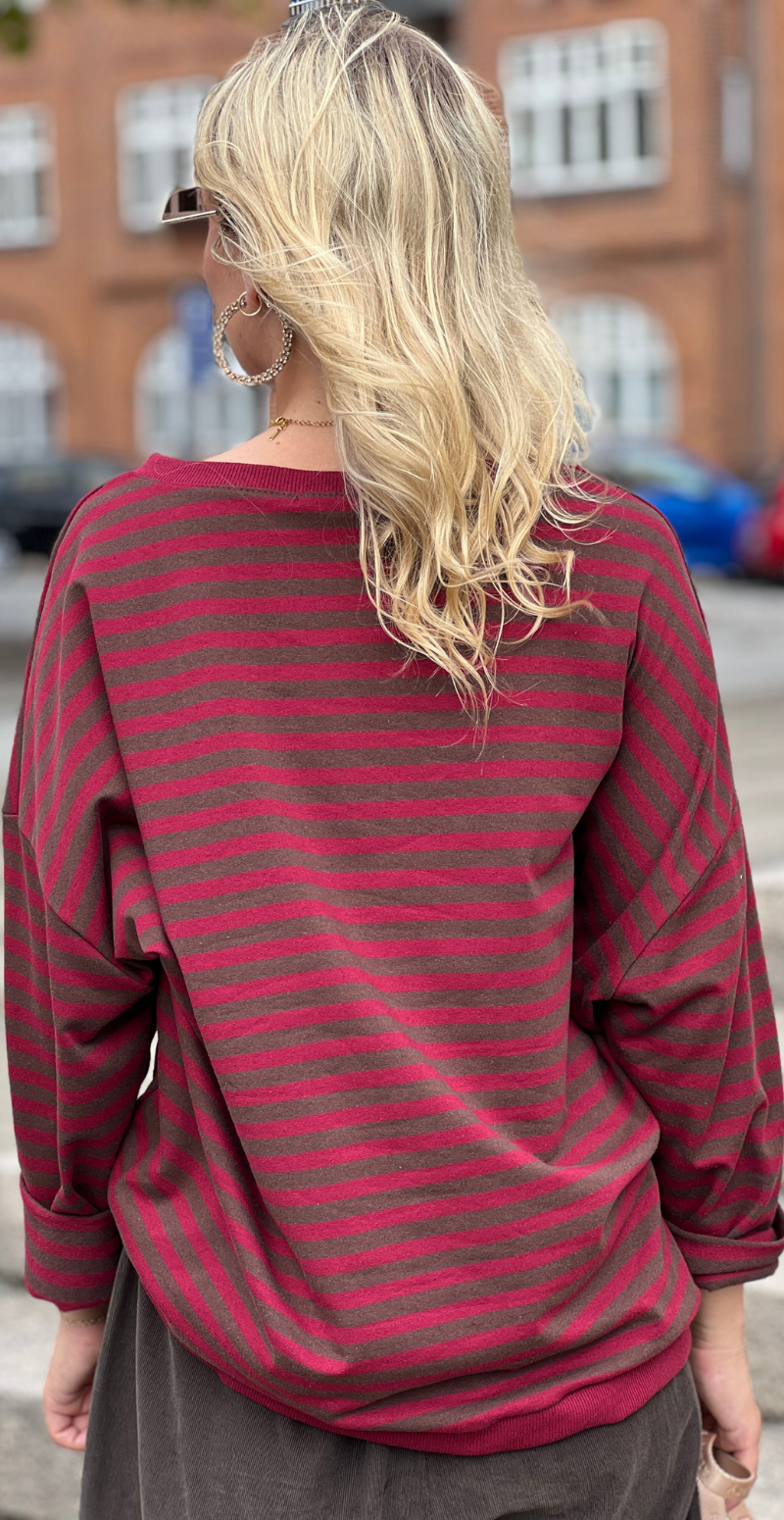 Zenia bluse med lange ærmer og striber old brown/wine red LikeLondon