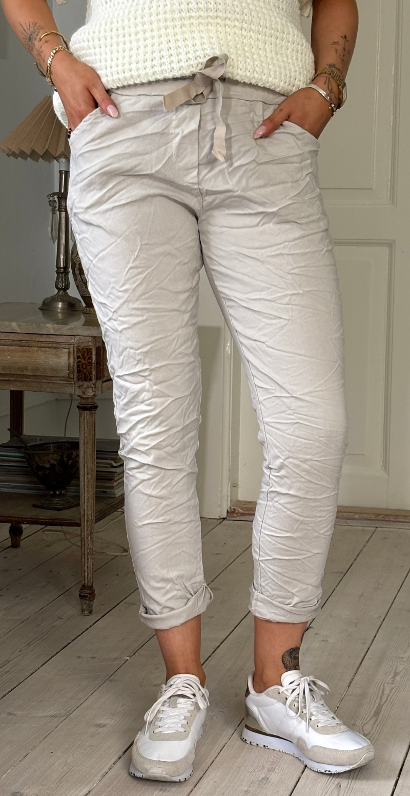 Nora luksus bukser beige LikeLondon