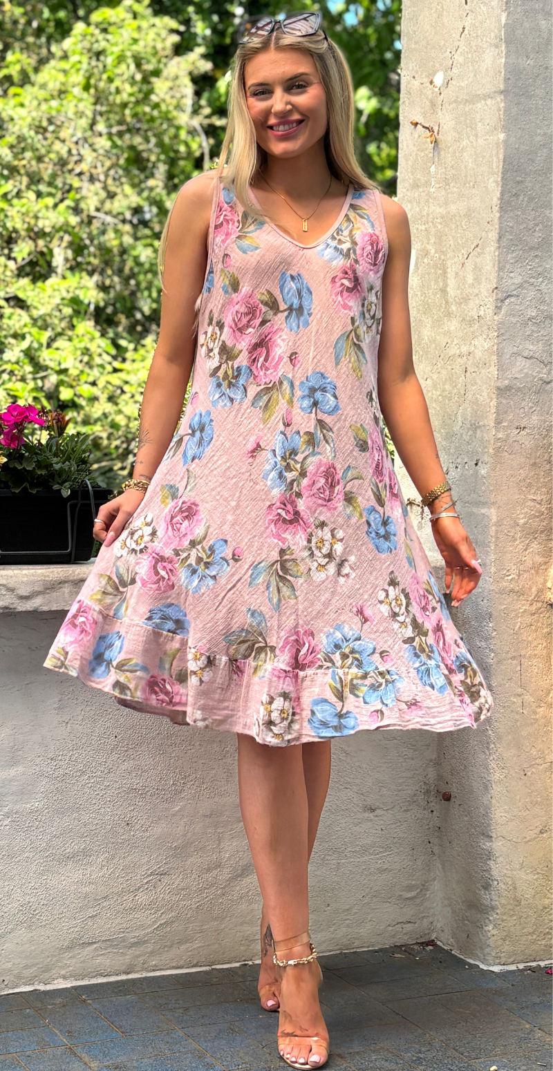 Iben kjole med blomsterprint og peplum rosa LikeLondon