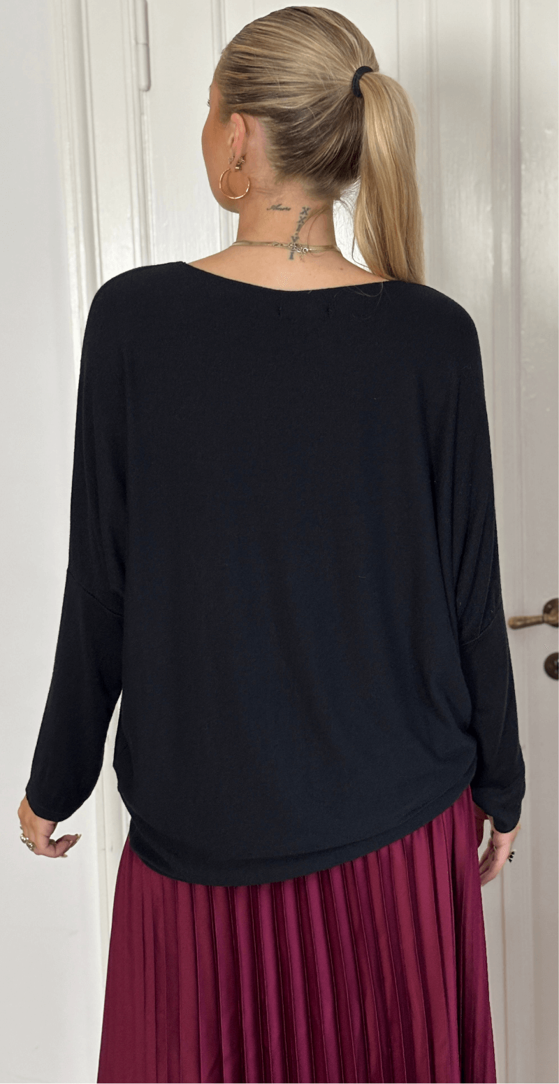 Madelene bluse med snefnug sort LikeLondon