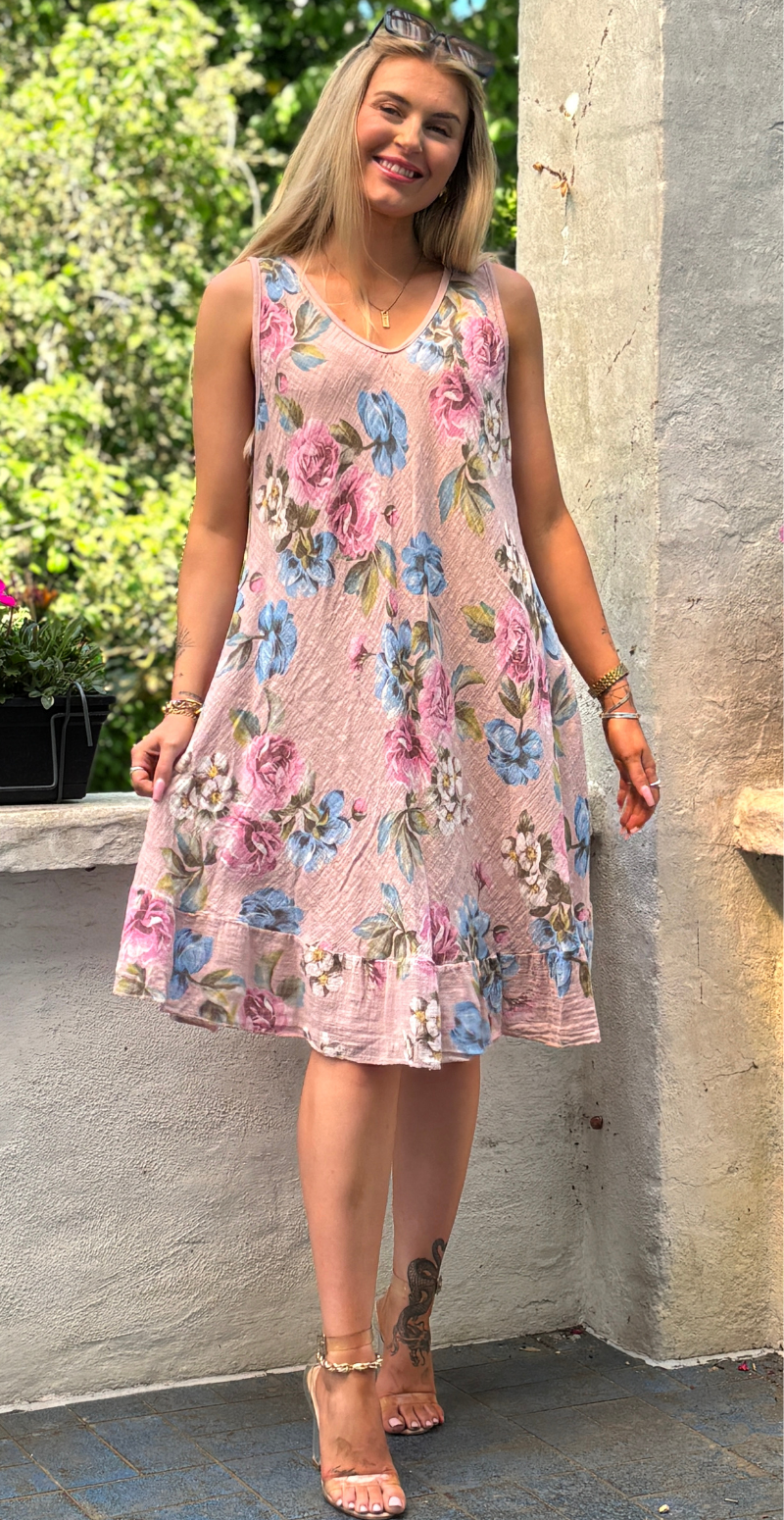 Iben kjole med blomsterprint og peplum rosa LikeLondon