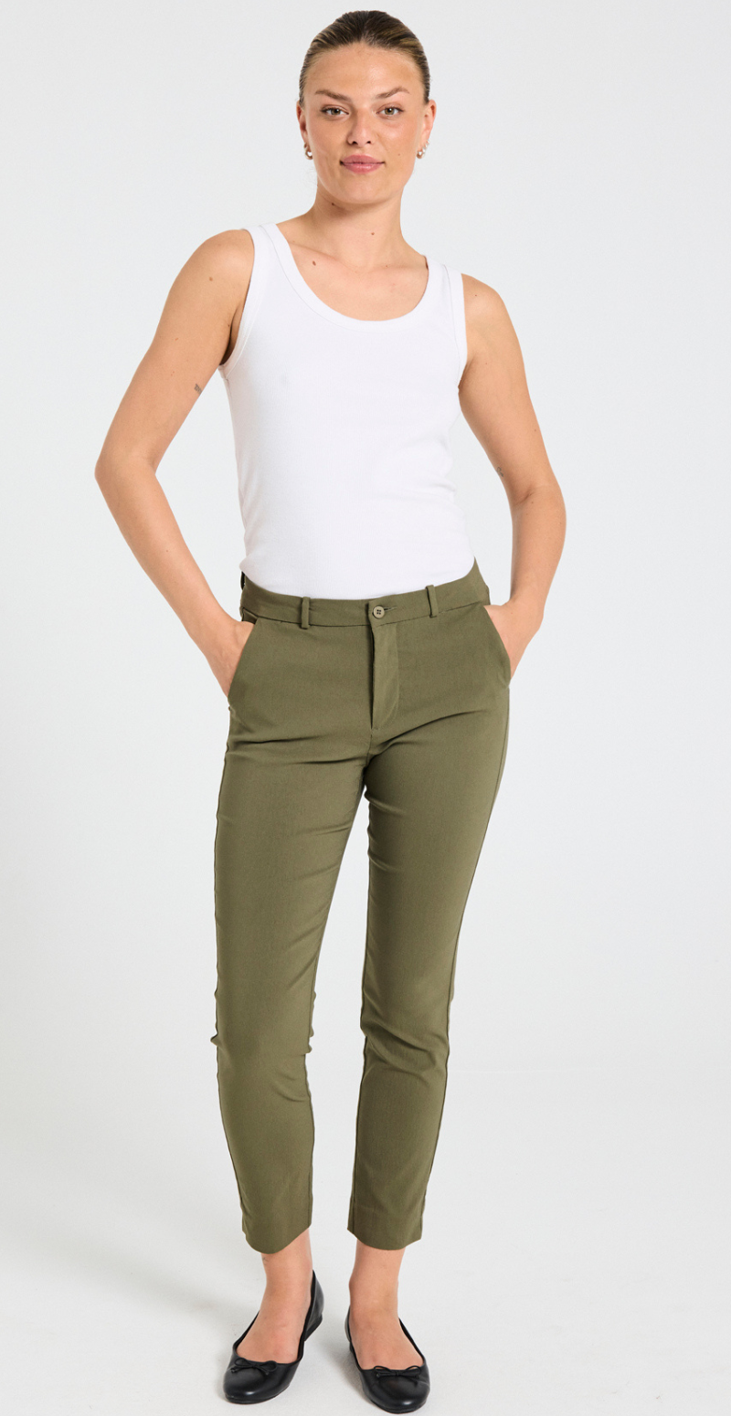 Solvej ankel buks olive night