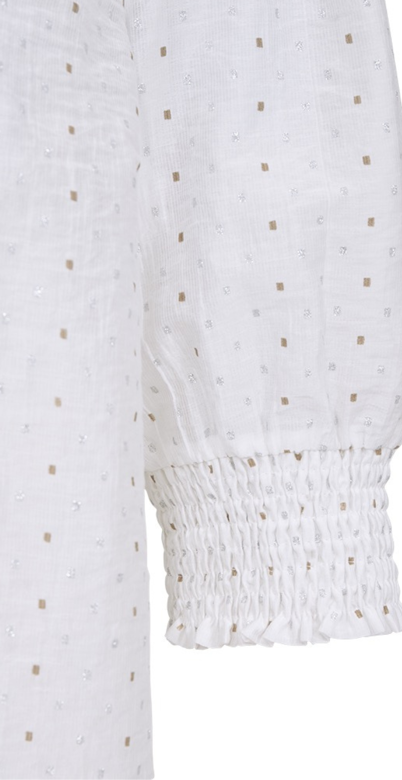 Flory bluse med smock på ærmerne og prikker brilliant white w. silver Freequent