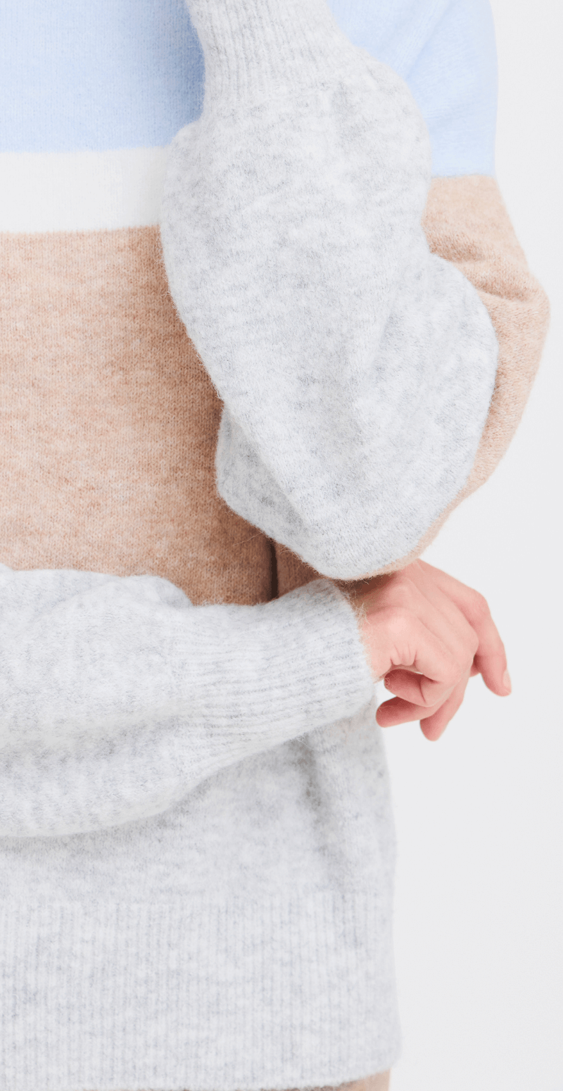 Omea pullover angell falls mix