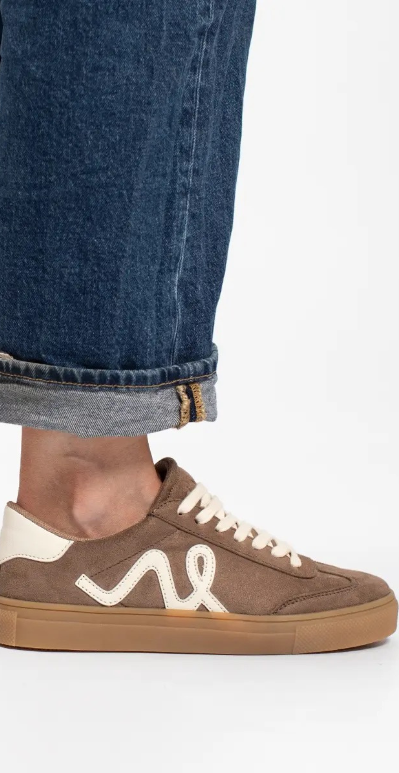 Sneaker i retrolook med snøre taupe Duffy