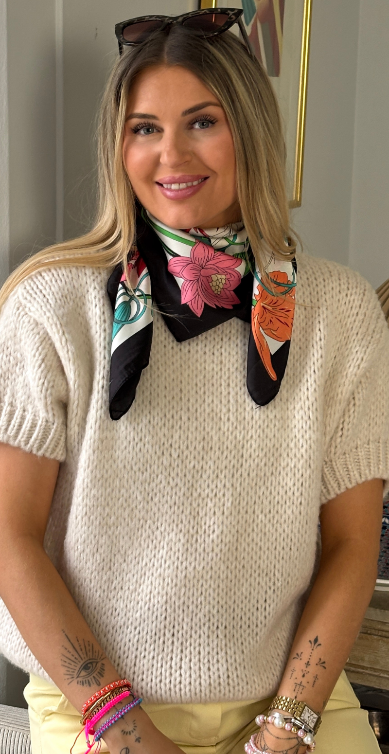 Silketørklæde med farverige blomster sort LikeLondon