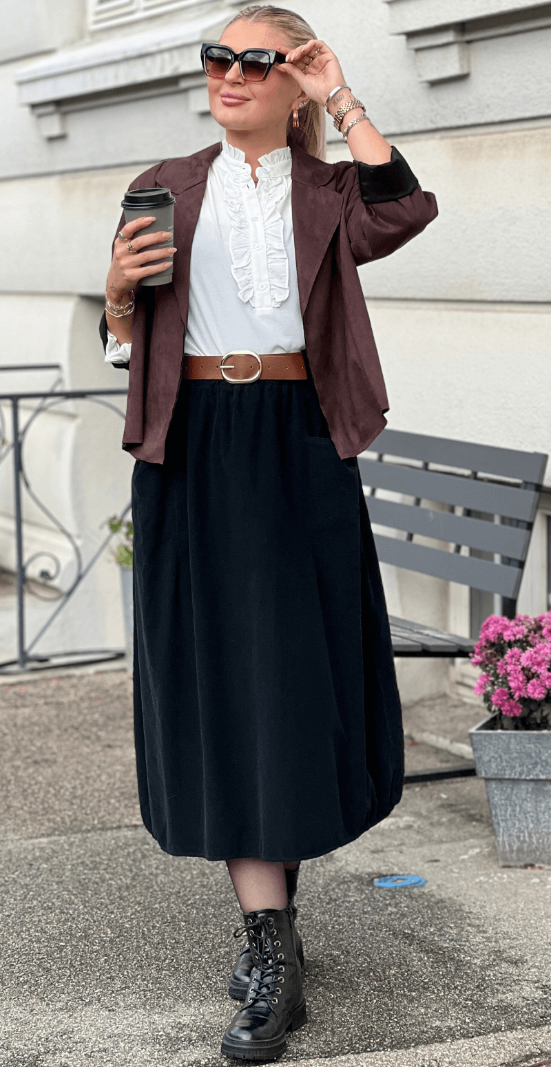 Allison fløjlsnederdel med lommer sort LikeLondon