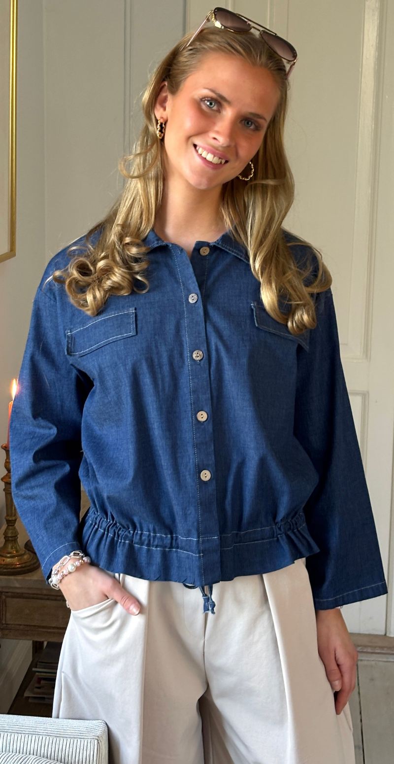 Kendra denimskjorte med snøredetaljer dark jeans LikeLondon