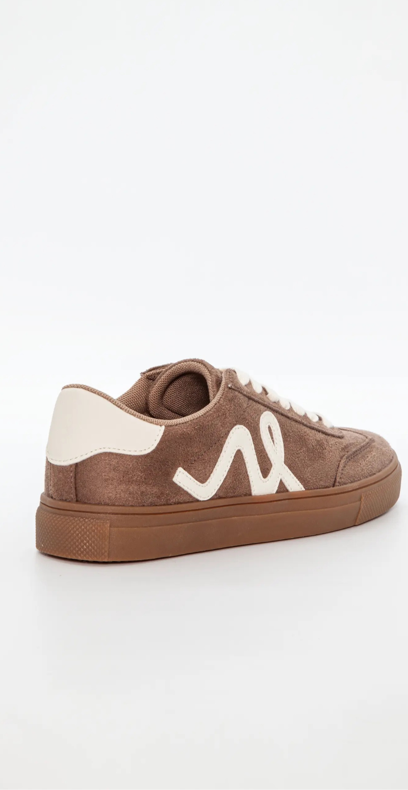 Sneaker i retrolook med snøre taupe Duffy