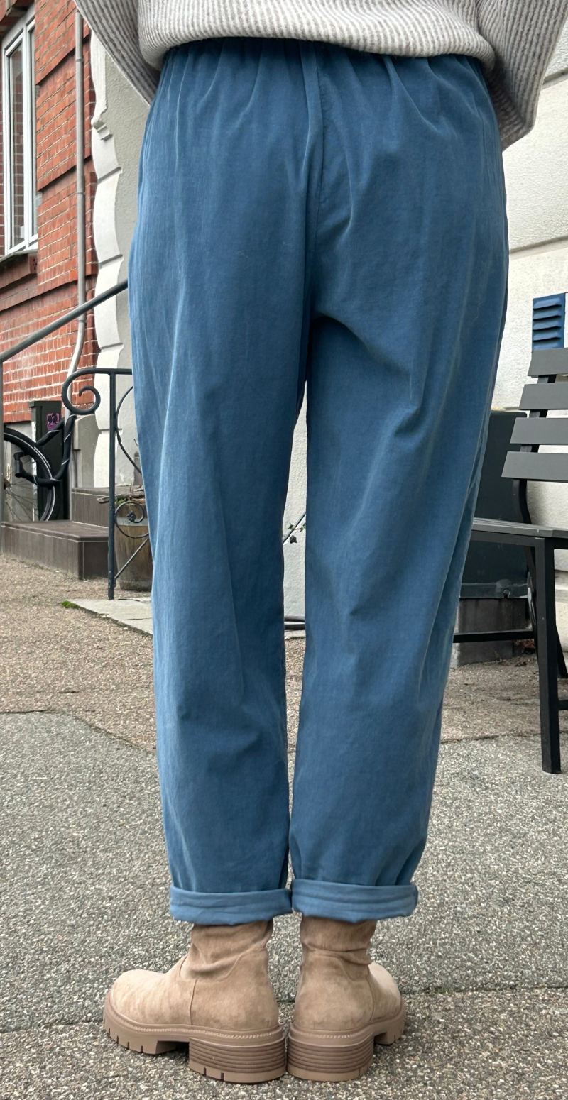 Erin fløjlsbukser med lommer og elastik i taljen jeans LikeLondon