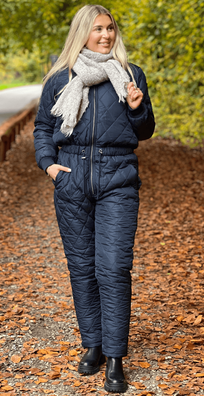 Quiltet jumpsuit navy
