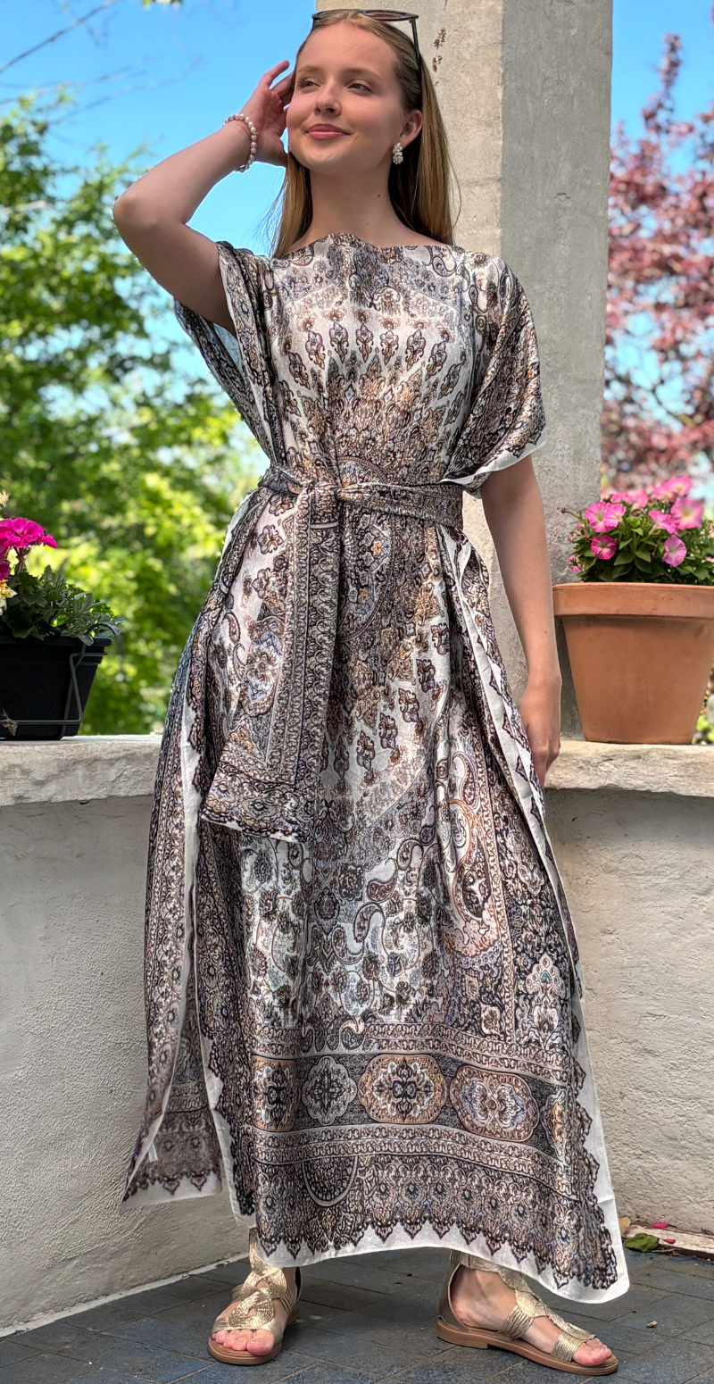 Forudbestil uge 23 Lang sarong med paisley mønster hvid LikeLondon
