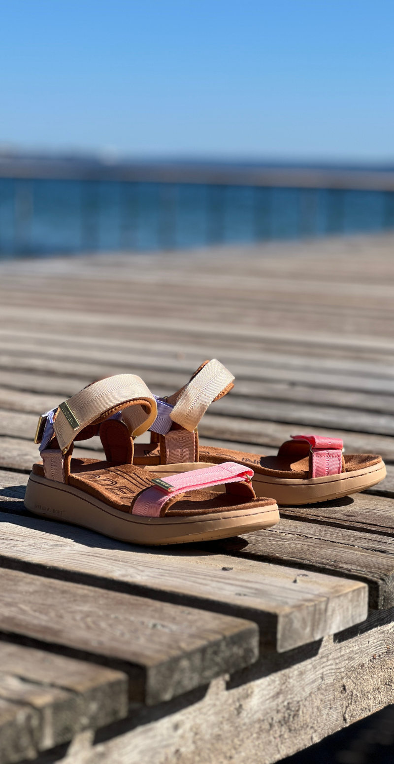 Line sandal med velcro butter multi Woden