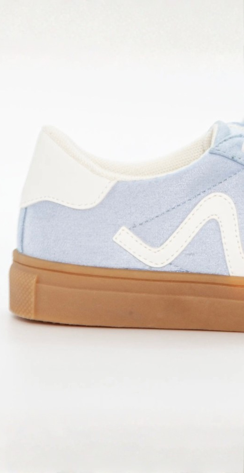 Sneaker i retrolook med snøre light blue Duffy