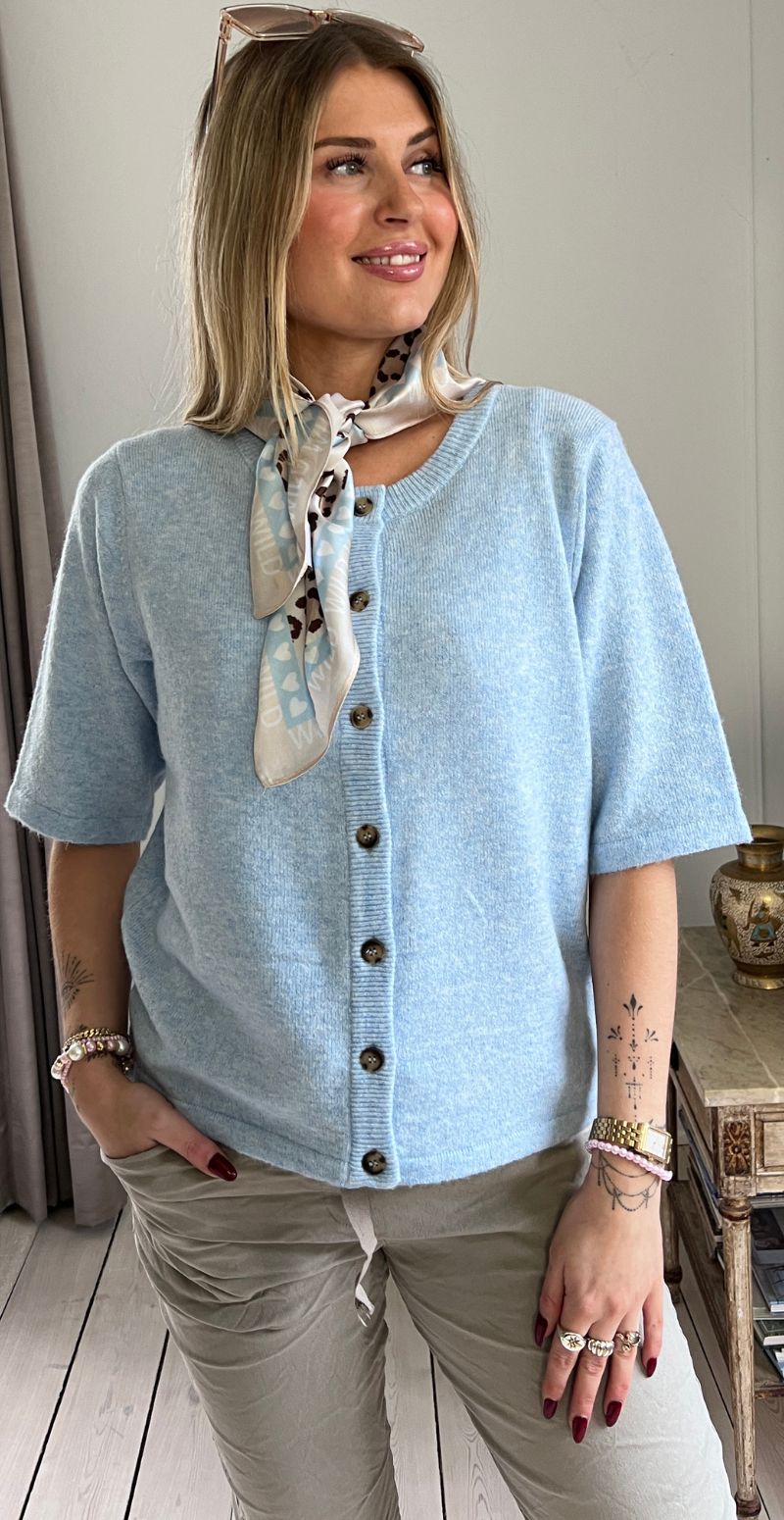 Orlean cardigan lysblå LikeLondon