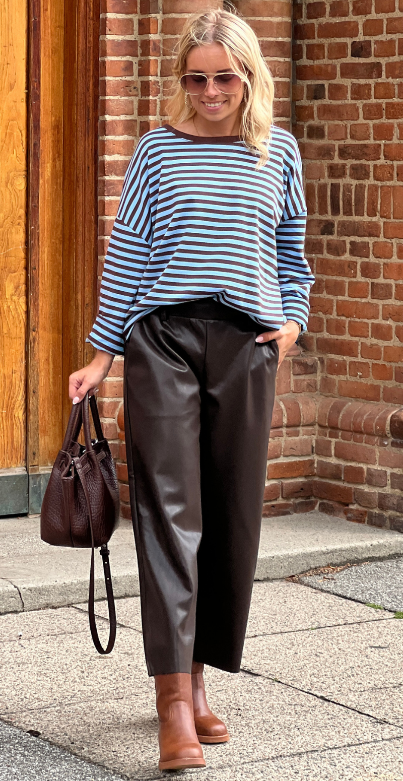 Forudbestil uge 39 Zenia bluse med lange ærmer og striber sky blue/old brown LikeLondon