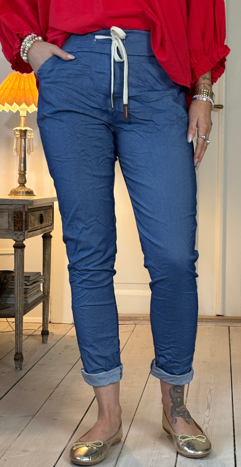 Nora bukser med elastik og snørre denim LikeLondon