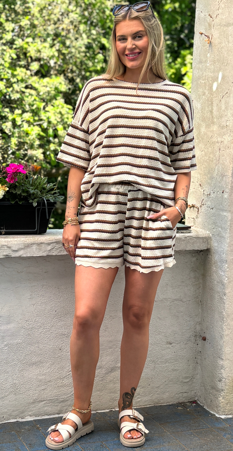 Fanny hæklet bluse med striber brun LikeLondon