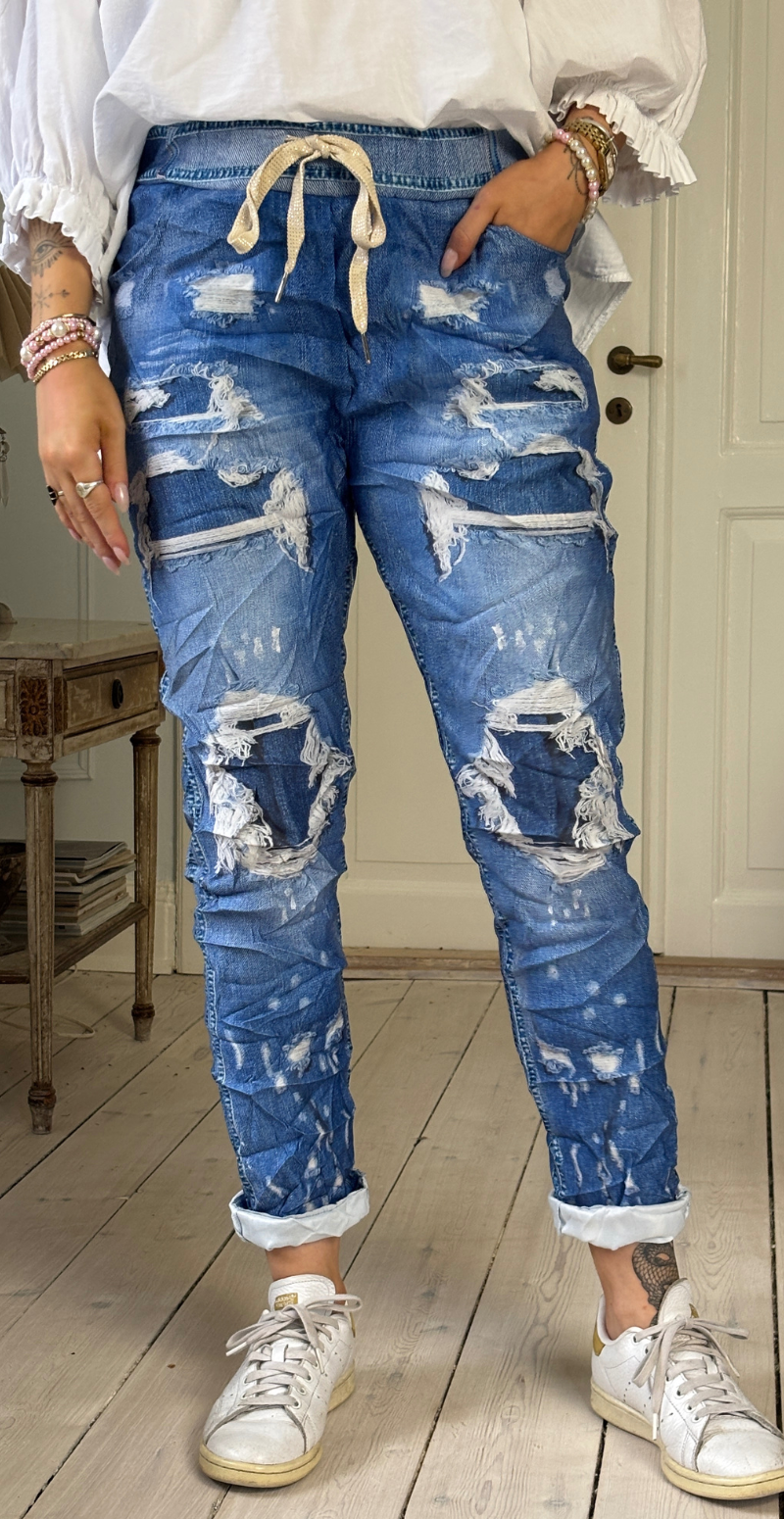 Forudbestil uge 7 Sisse bukser i ripped denimlook Likelondon