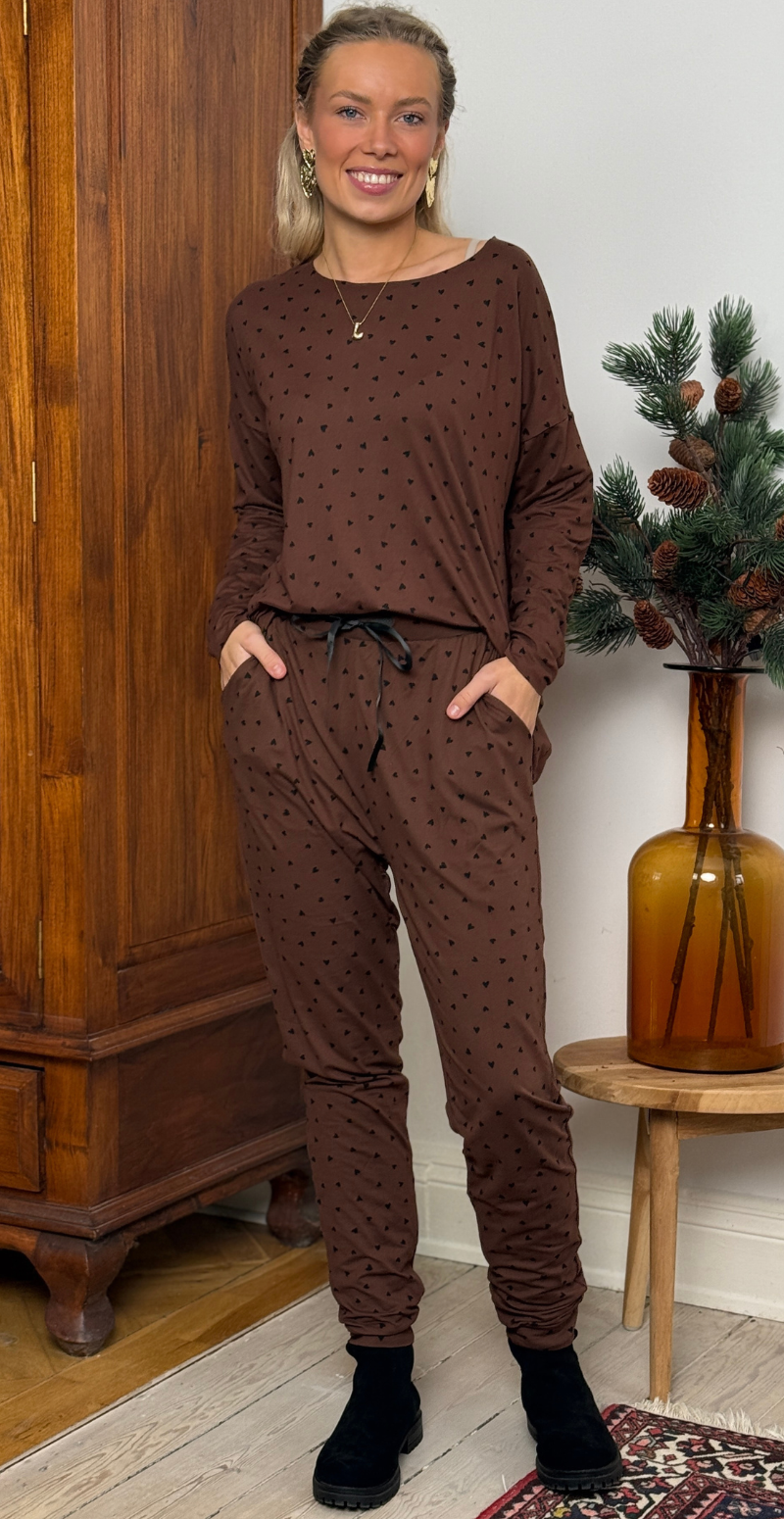 Alma bukser med hjerter brown black heart Liberté