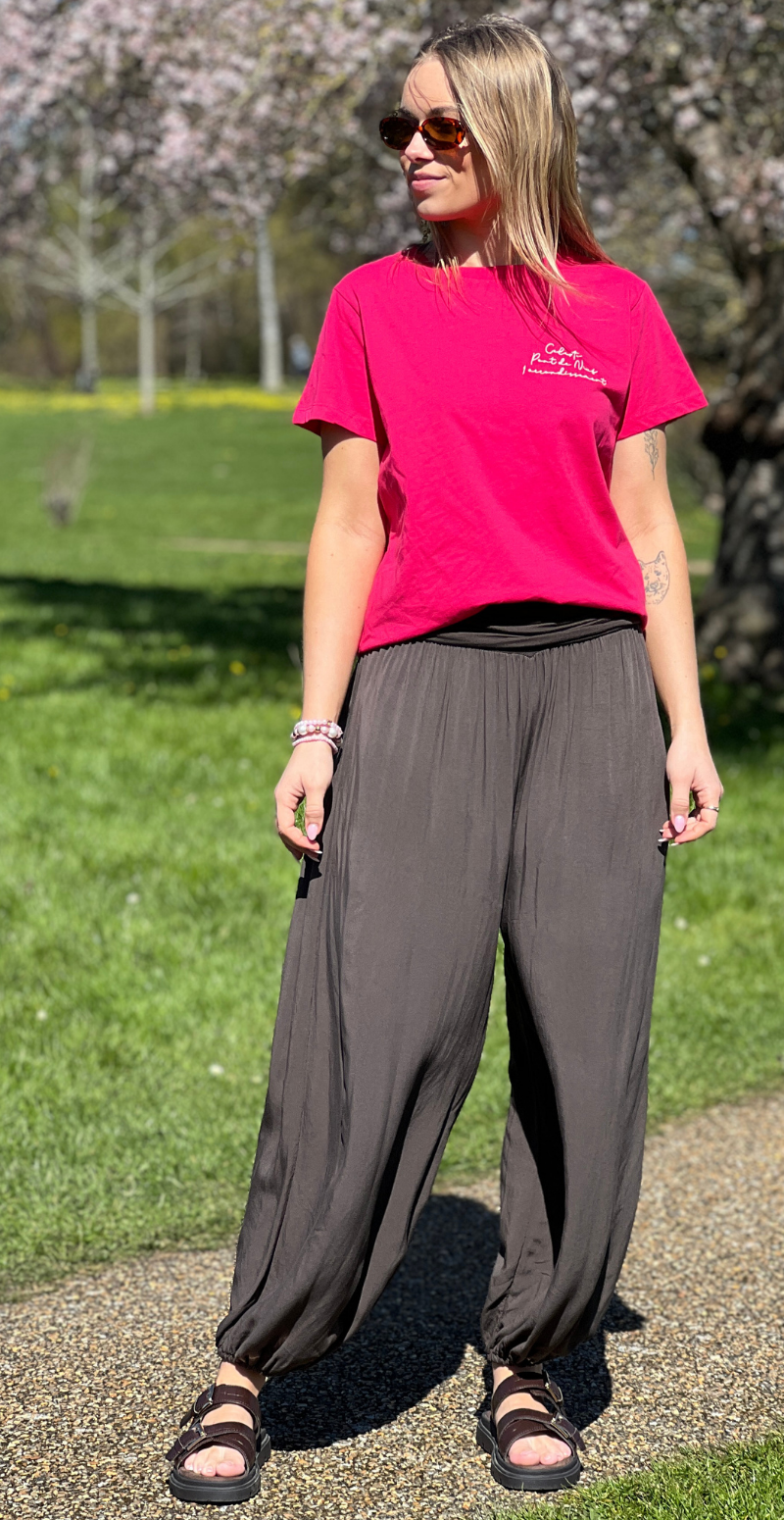 Seleste bluse med rund hals og tekst love potion B.young
