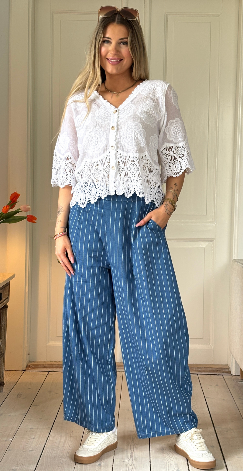 Nika denimbukser med nålestriber medium jeans LikeLondon