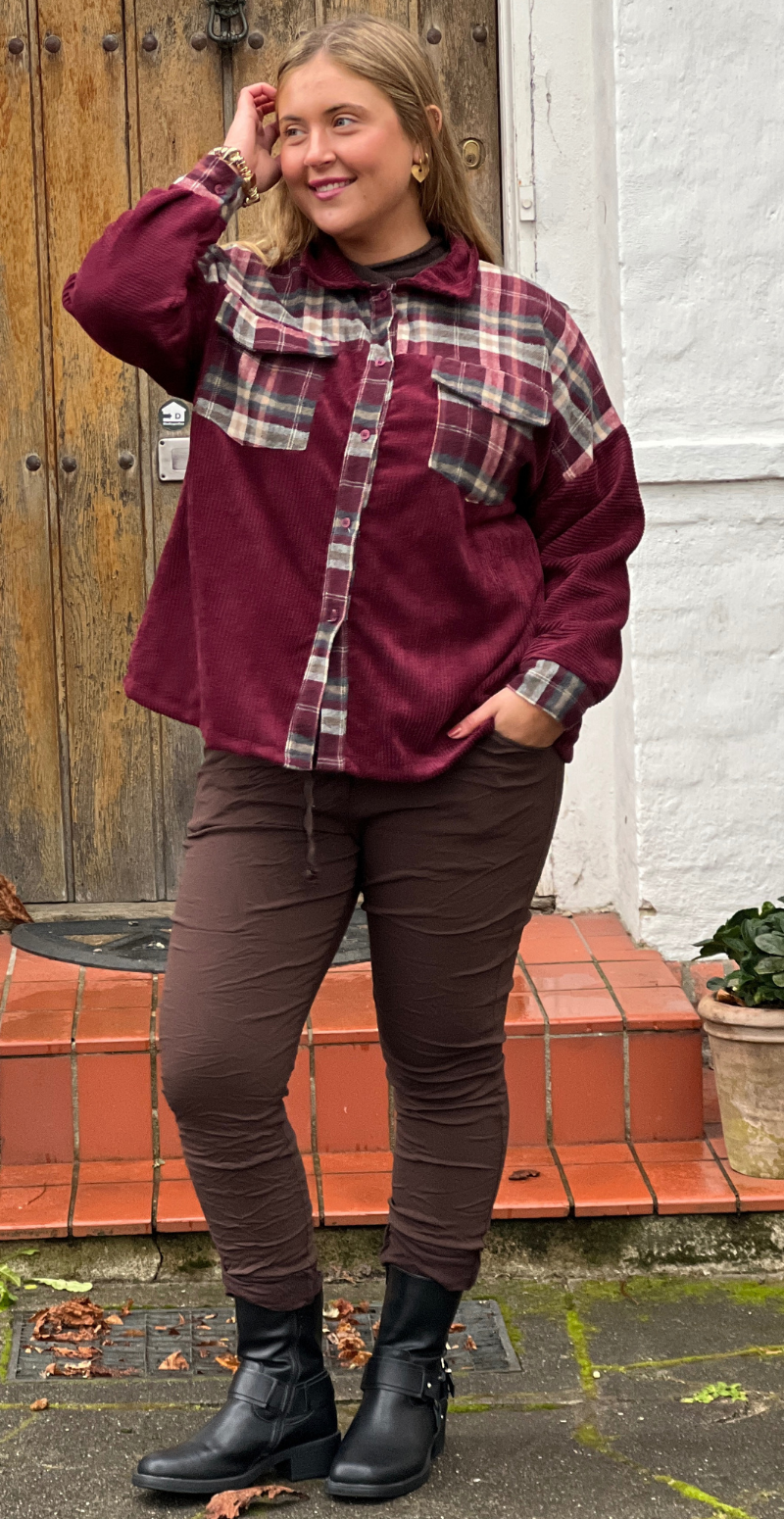 Bolette skjorte i fløjl med ternet detaljer bordeaux LikeLondon