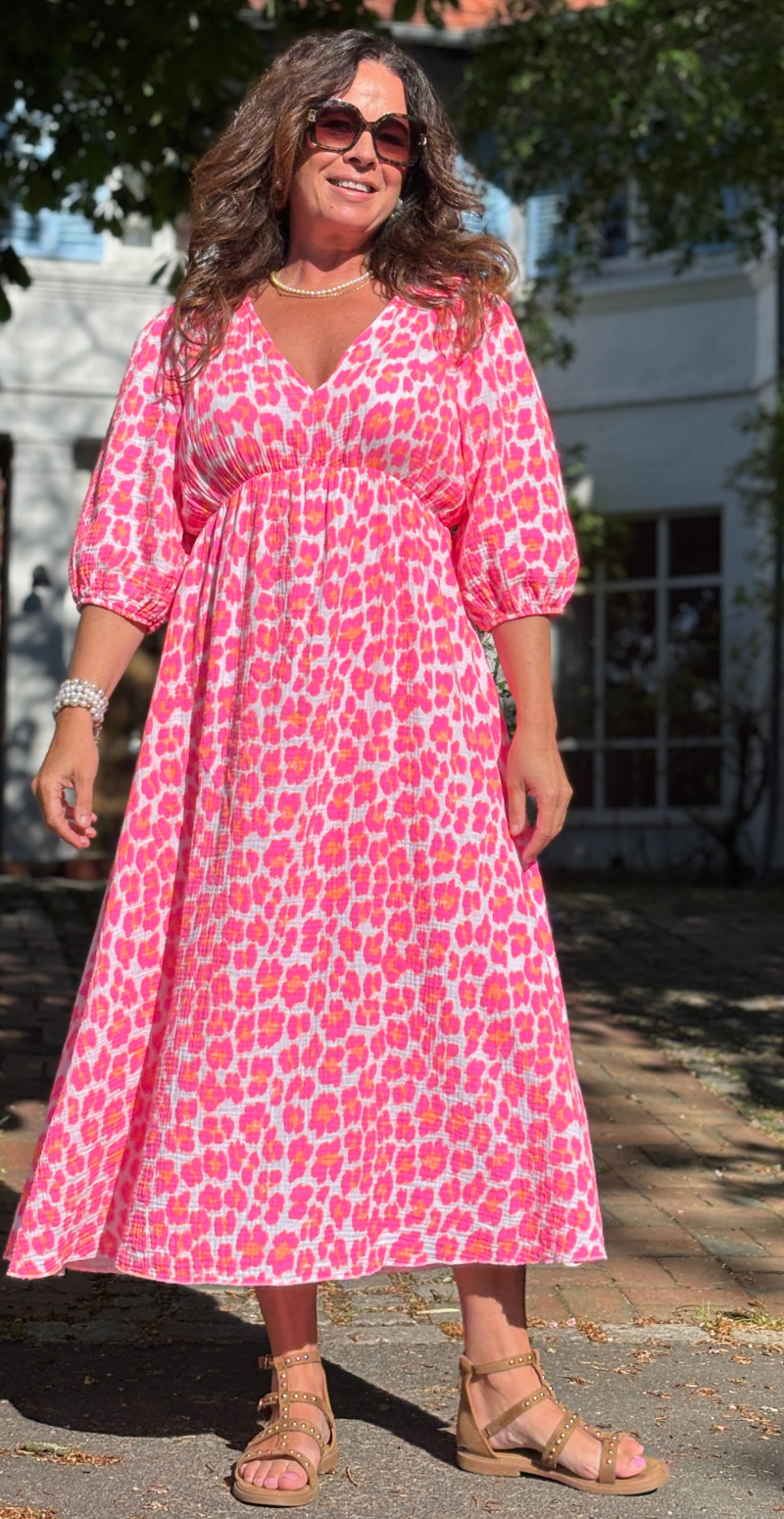 Forudbestil uge 22 Maya kjole med v-hals og leopardprint pink LikeLondon