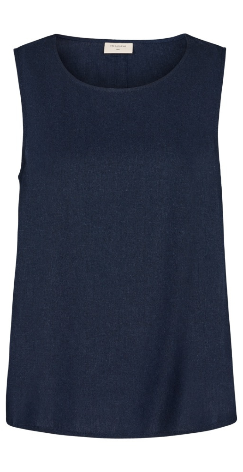 Lava hør top med knapper og brede stropper navy blazer Freequent
