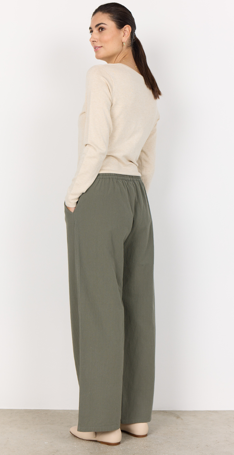 Sally buks med lige ben og lommer khaki Likelondon
