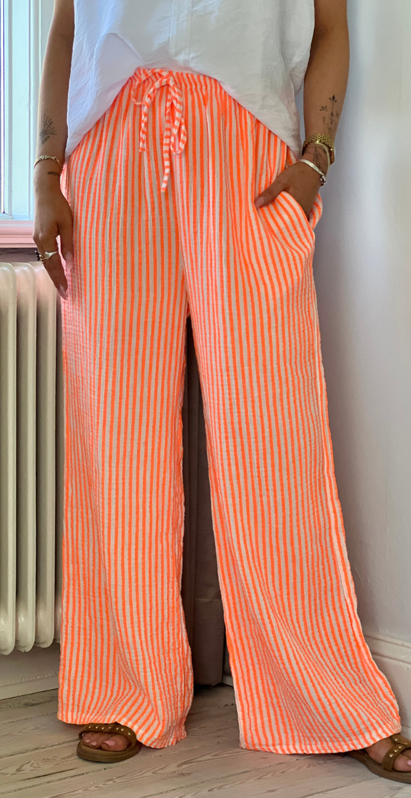 Zelina bukser med striber i musselin orange LikeLondon