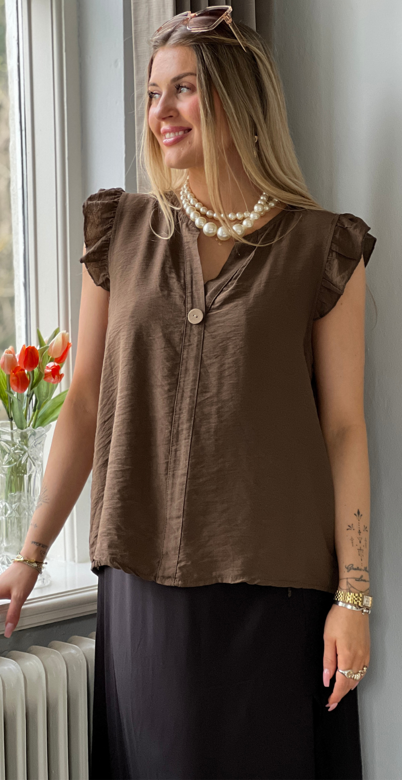Lotus bluse med flæse detaljer brun LikeLondon
